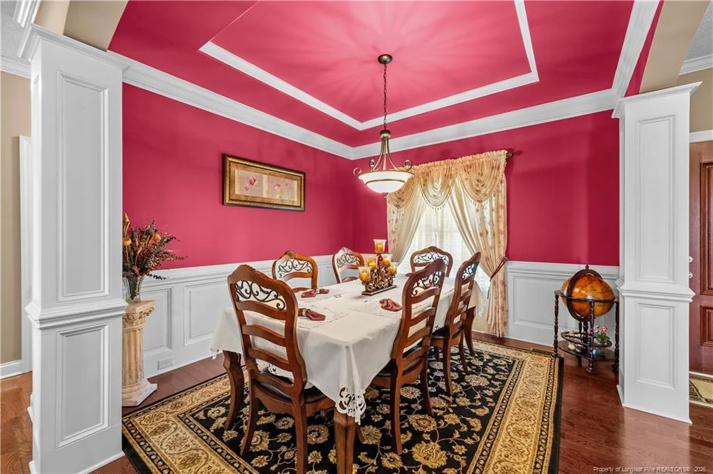 Photo of 605 Oakridge Drive