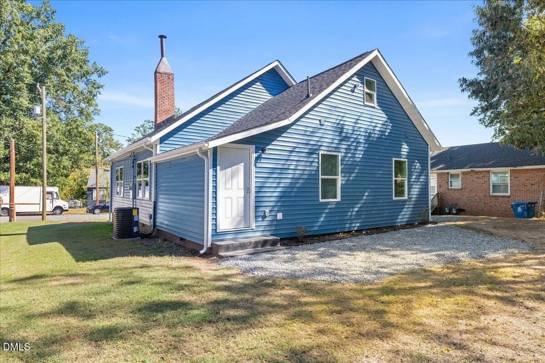 Photo of 911 Alma Street
