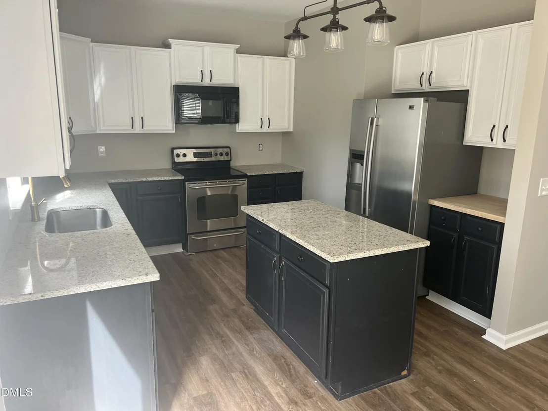 Photo of 102 Kipling Drive