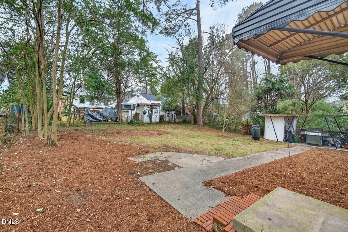 Photo of 1811 Forest Road