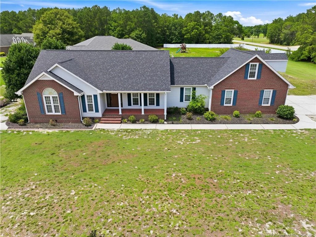 Photo of 44 Oak Hill Drive