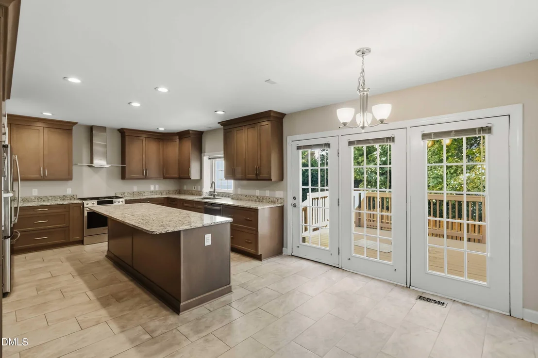 Photo of 104 Strathburgh Lane