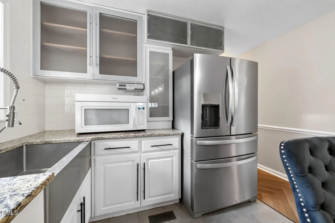 Photo of 209 Chic Ennis Road