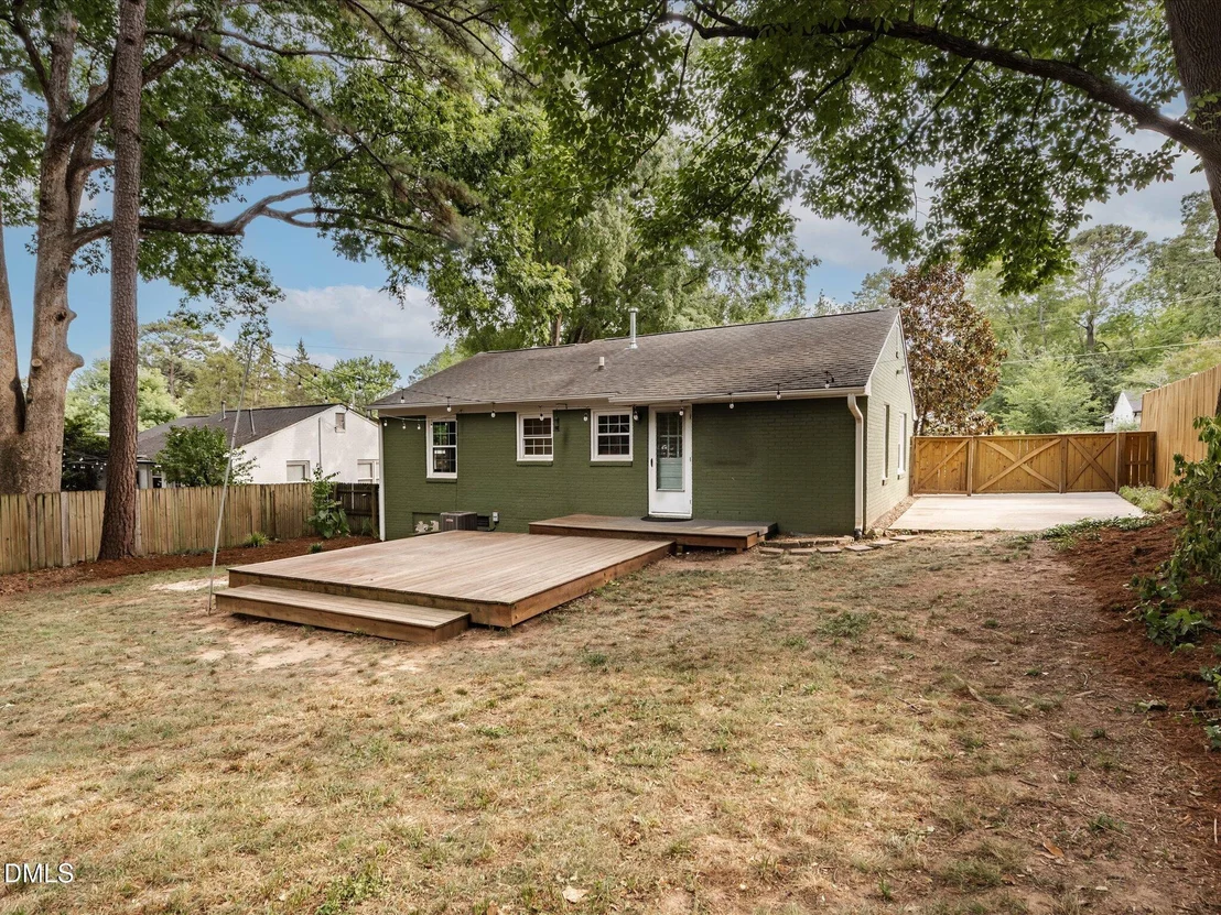 Photo of 2457 Stevens Road
