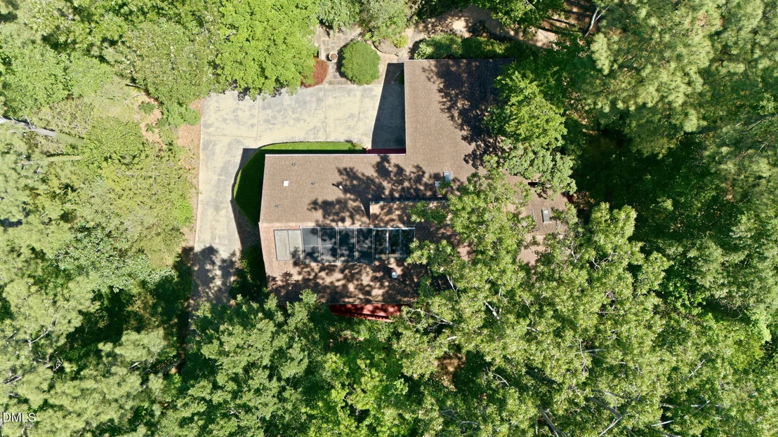Photo of 910 Tarik Drive
