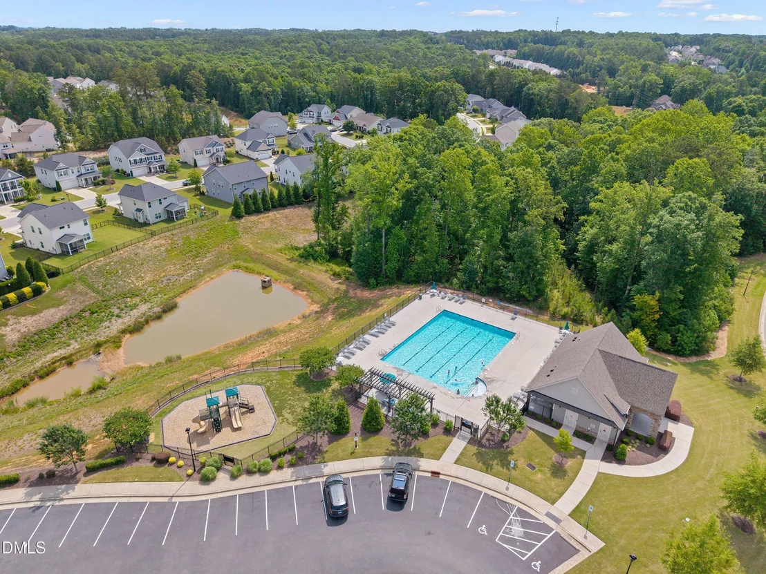 Photo of 77 Carbone Lane