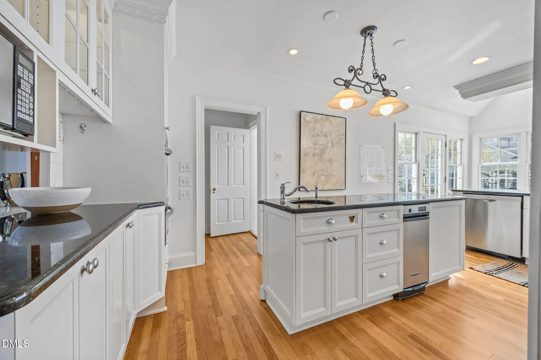 Photo of 3816 Dover Road
