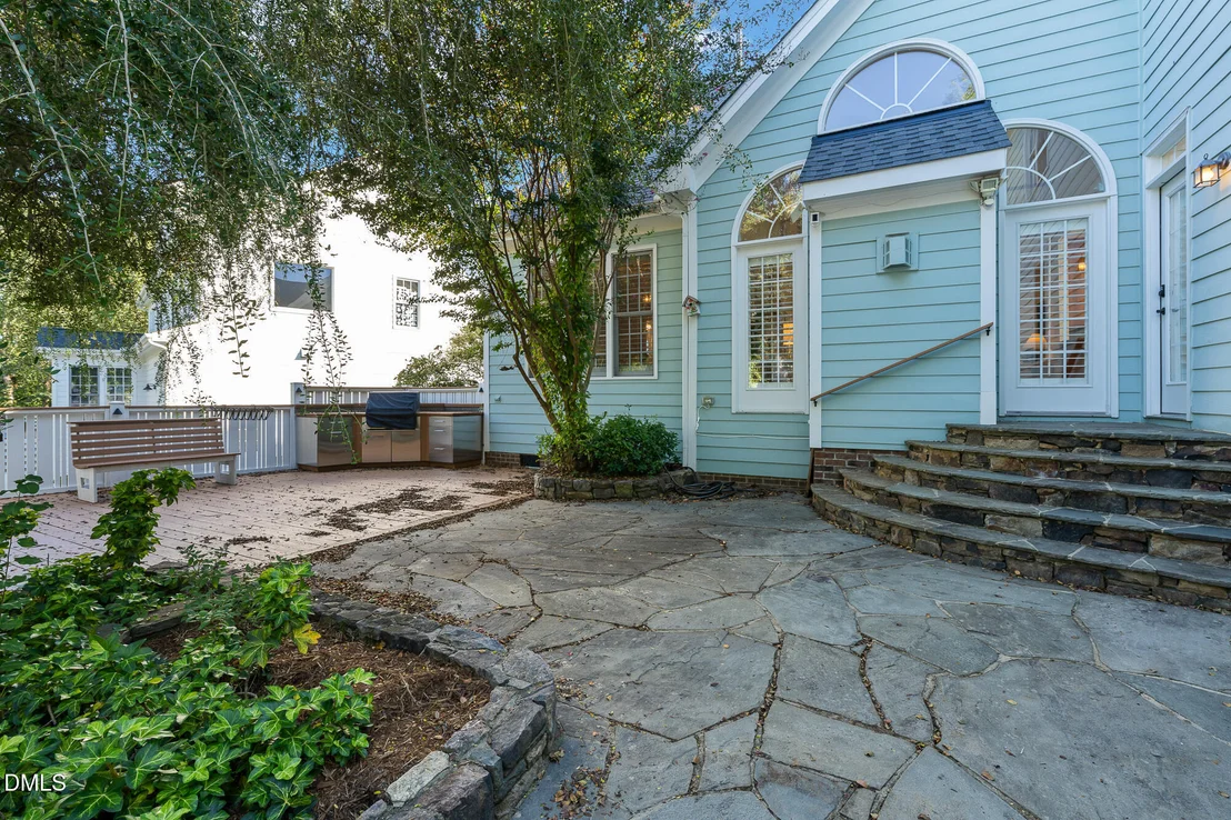 Photo of 408 Parkview Crescent