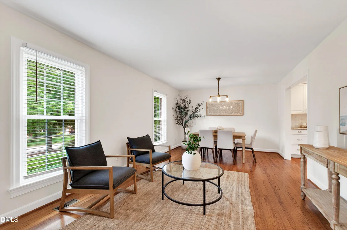 Photo of 1001 Pebblebrook Drive