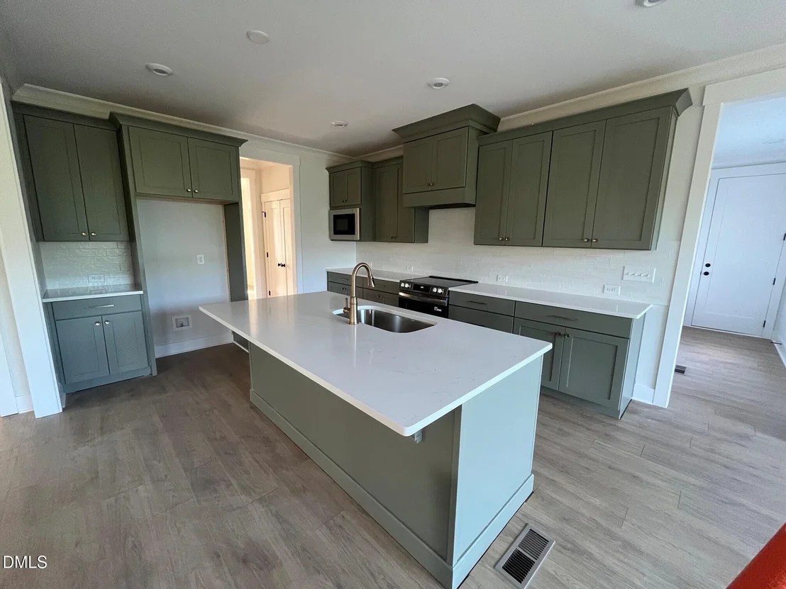 Photo of 6051 Scalybark Road