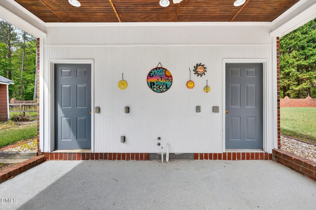 Photo of 3400 Queen Ann Drive