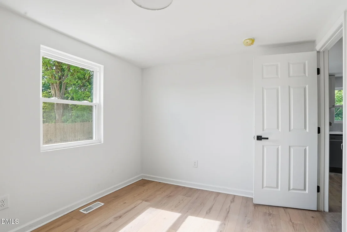 Photo of 1795 Hicks Road