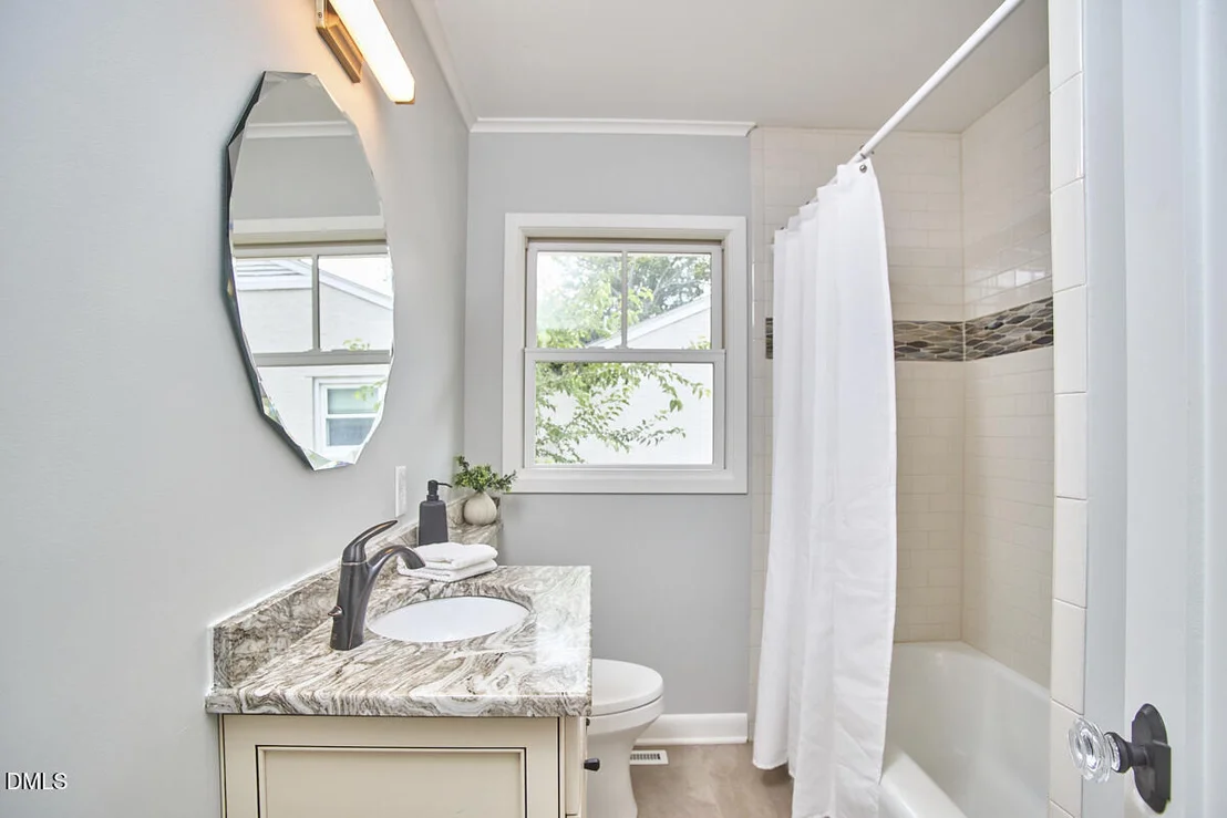 Photo of 511 Hugo Street