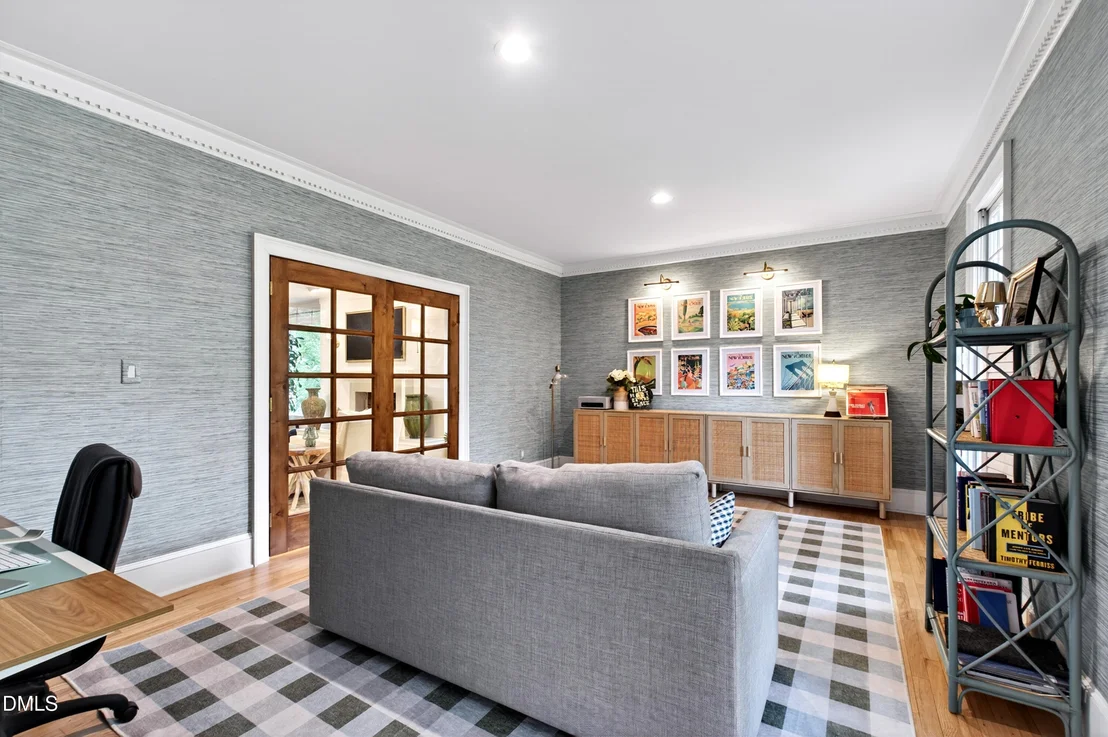 Photo of 2101 Prescott Place