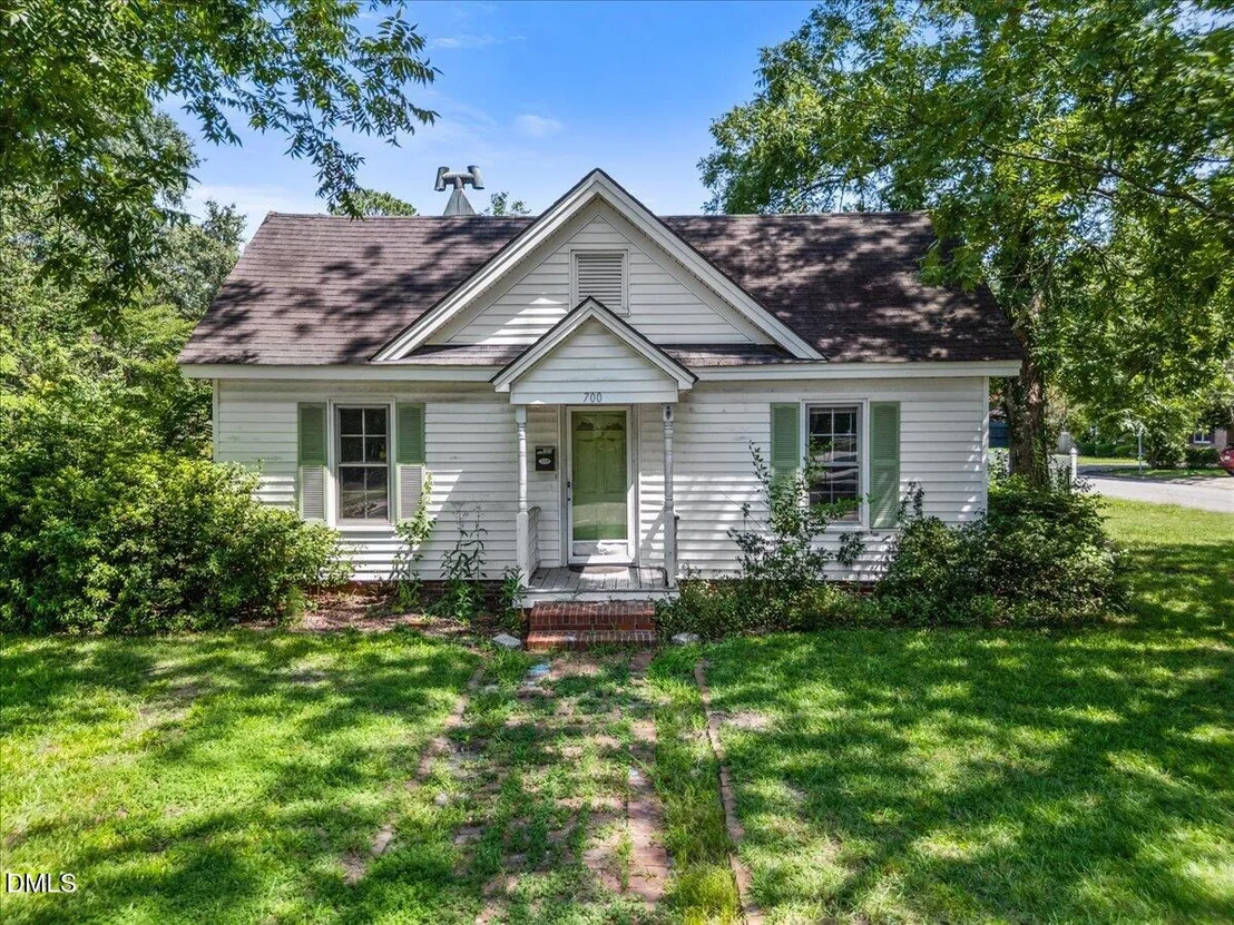 Photo of 700 N Webb Street