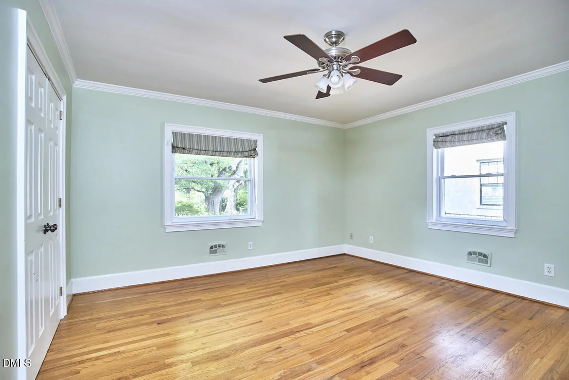 Photo of 118 Forestwood Drive