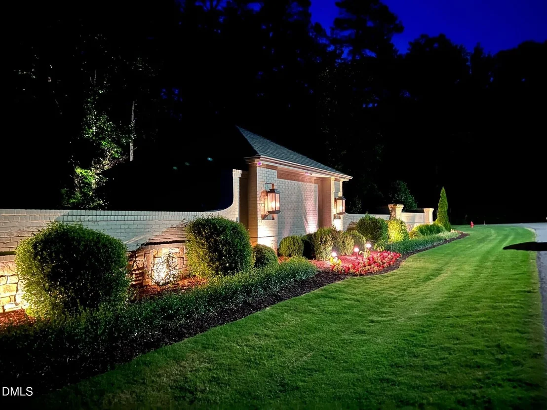 Photo of 429 Westhampton Drive