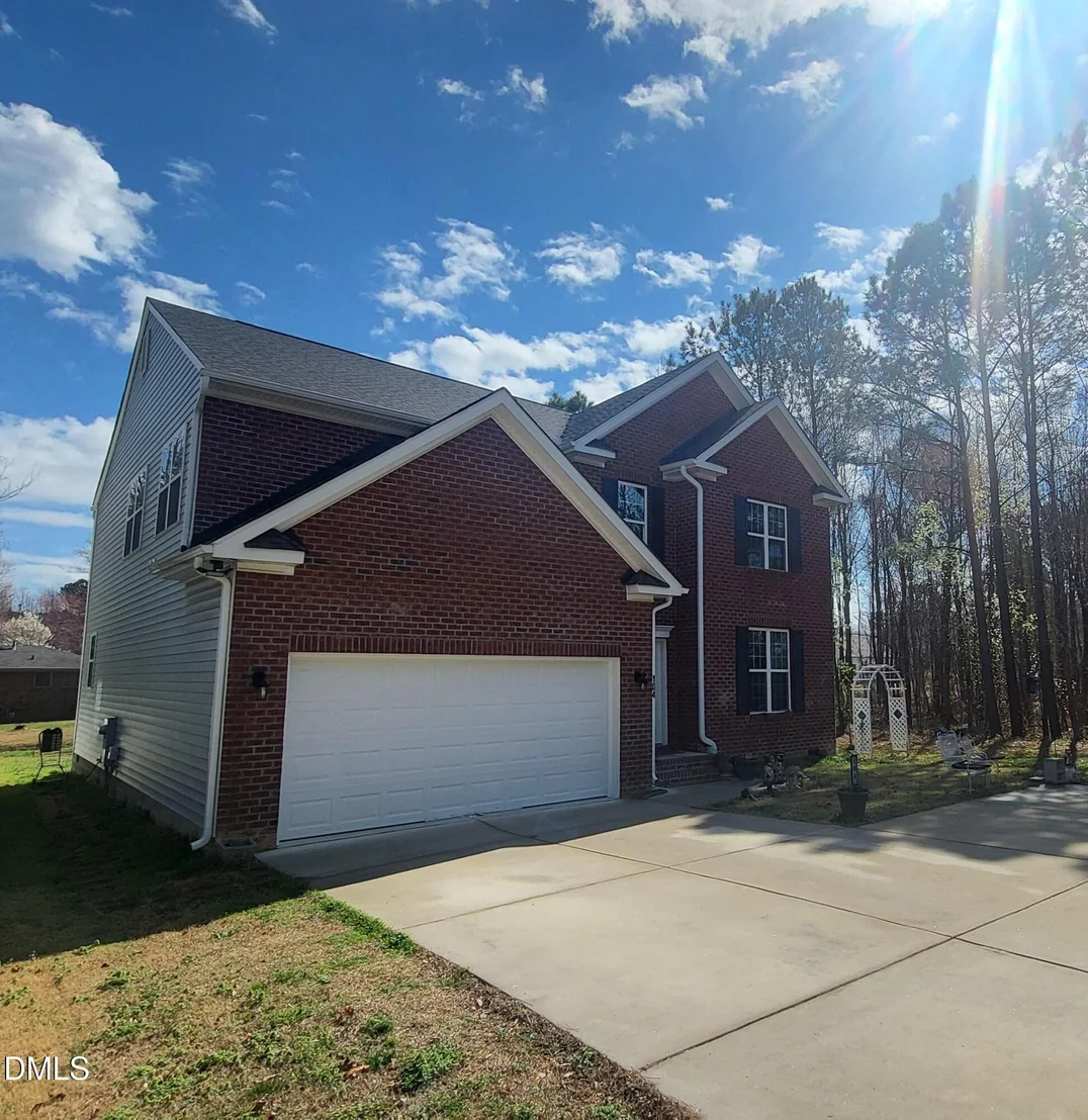 Photo of 104 Barbee