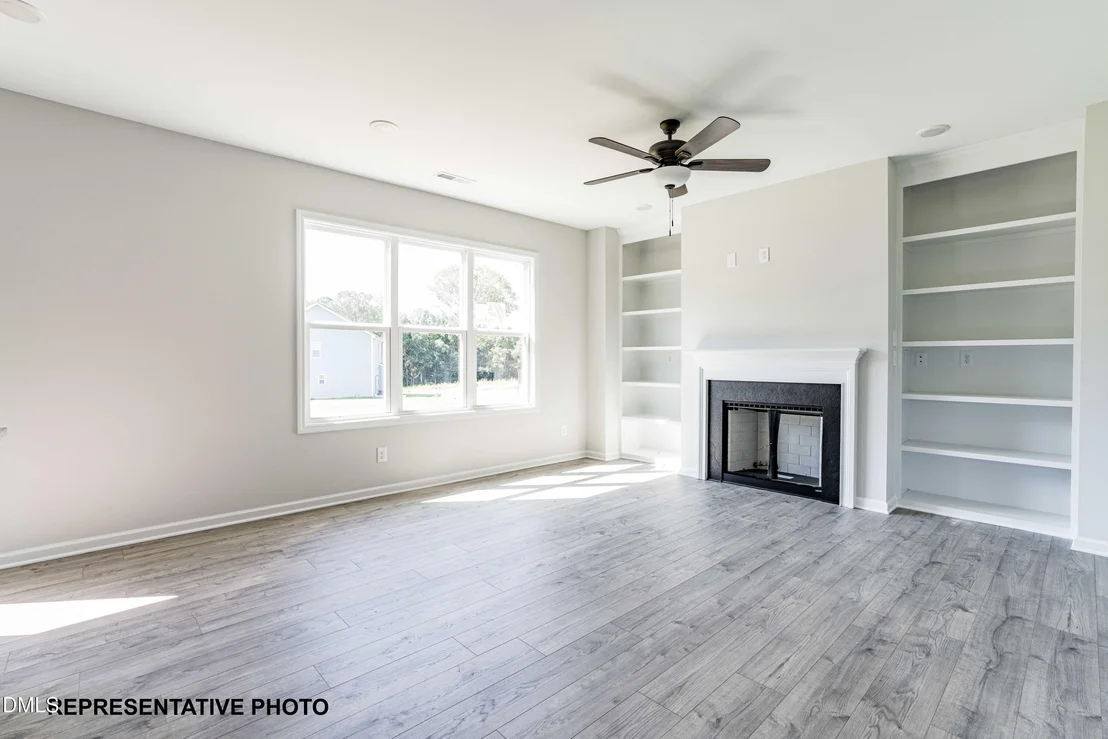 Photo of 483 Springtooth Drive
