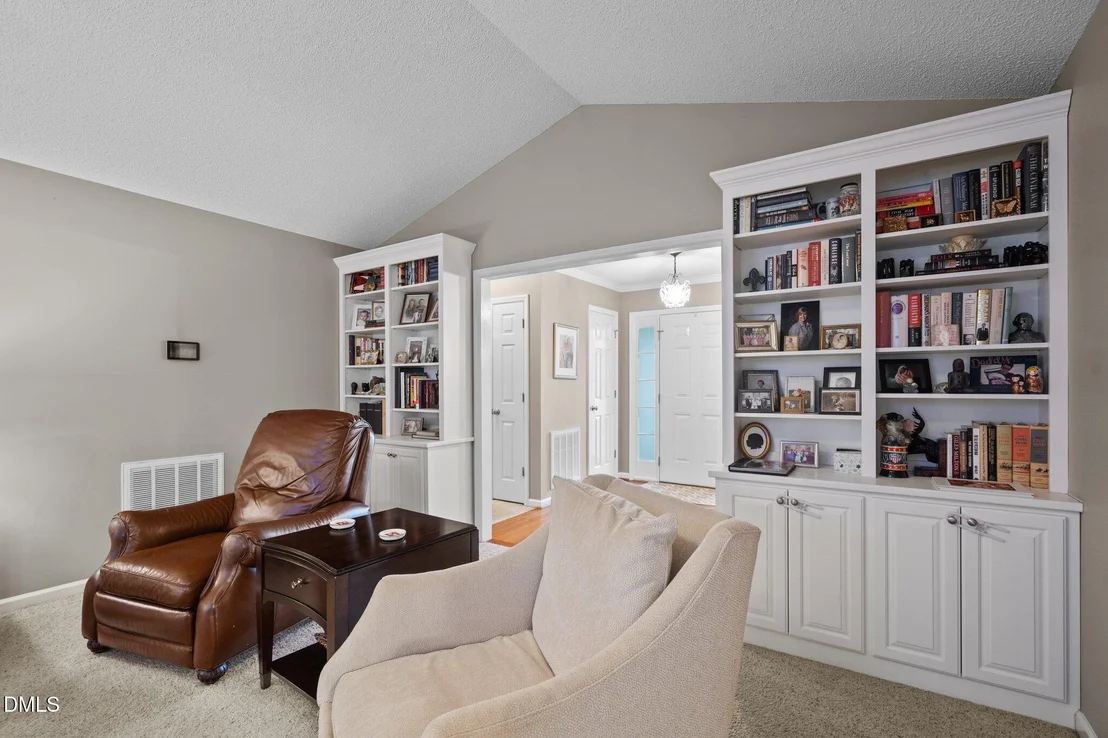 Photo of 262 Clayton Pointe Drive