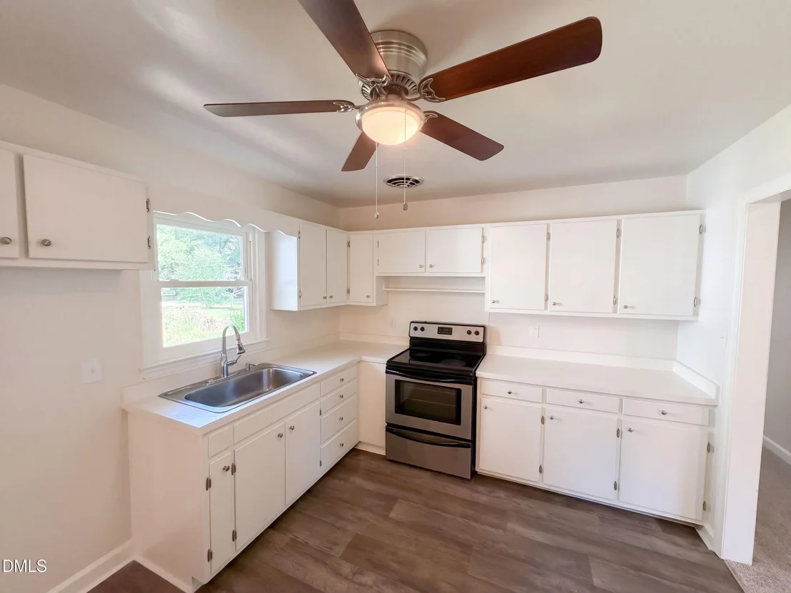 Photo of 3401 Old Buffaloe Road