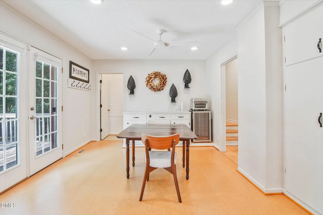 Photo of 6424 Amhurst Road