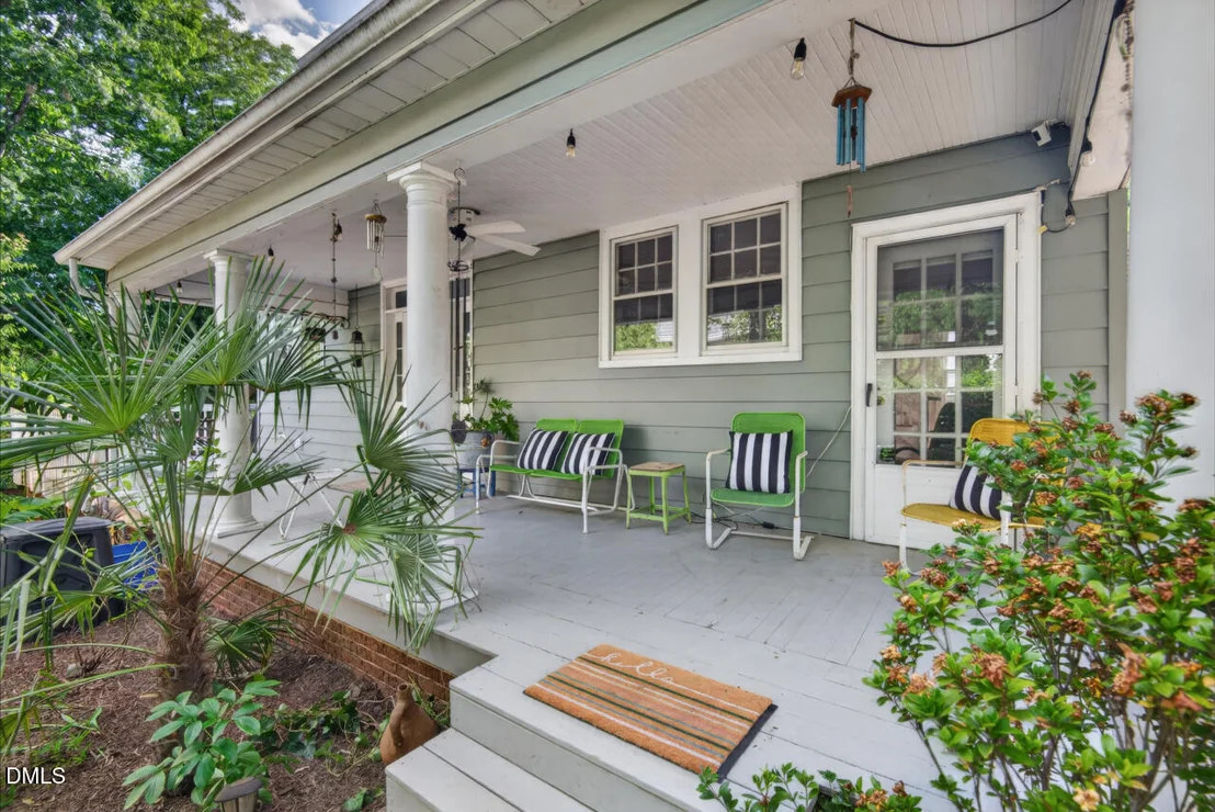 Photo of 321 W Trinity Avenue