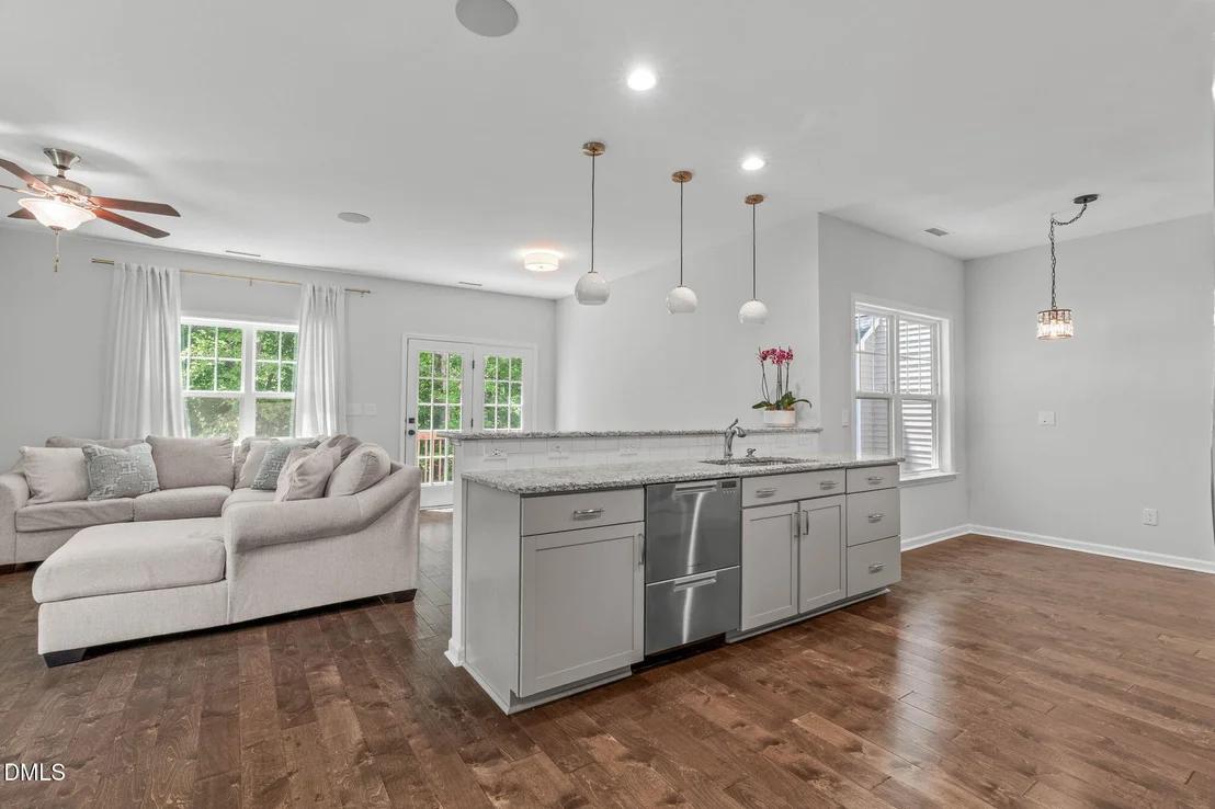 Photo of 2215 Magnolia Tree Lane