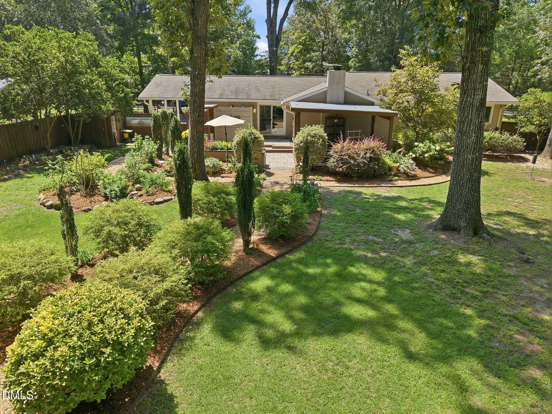 Photo of 3729 Cambridge Road