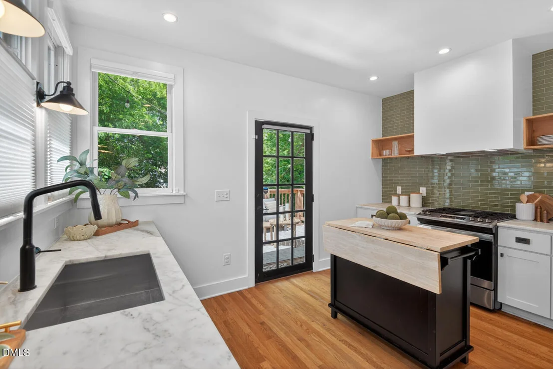 Photo of 303 Lyric Street