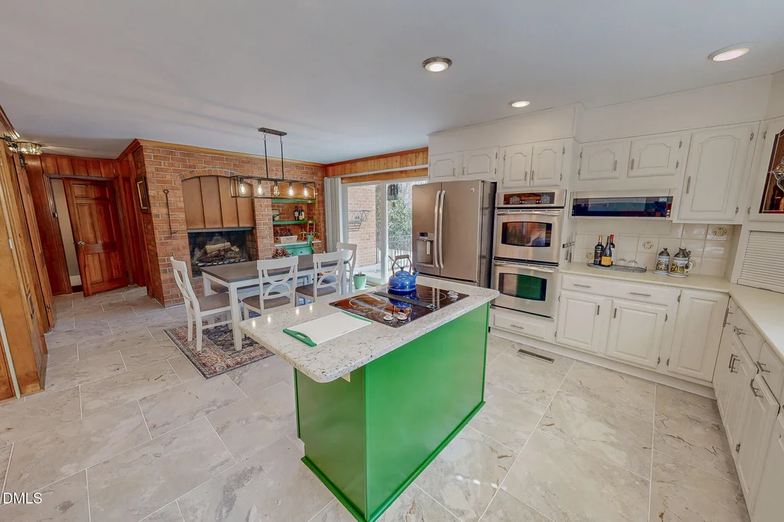 Photo of 382 Wimbledon Drive