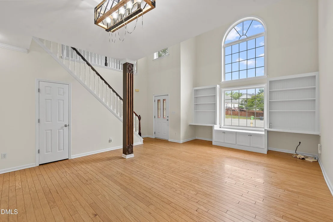 Photo of 1002 Chickering Court