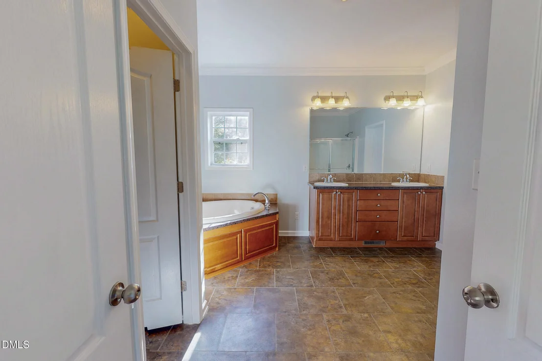 Photo of 471 Parham Road