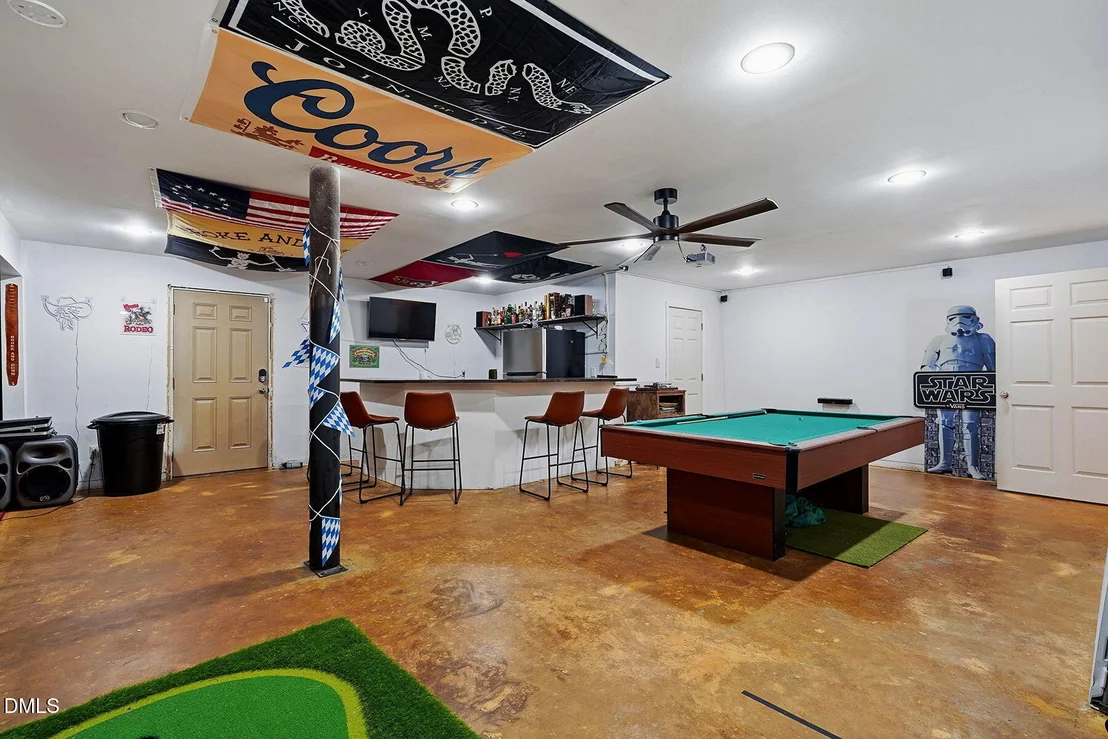 Photo of 415 River Bluff Drive N
