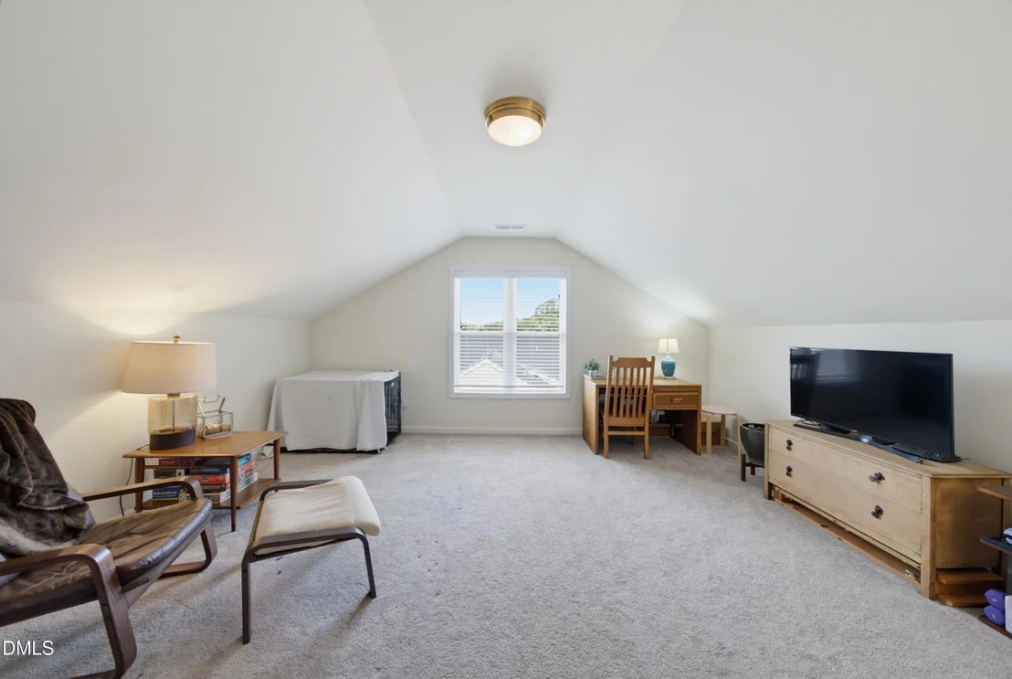 Photo of 196 Silverleaf Drive Drive