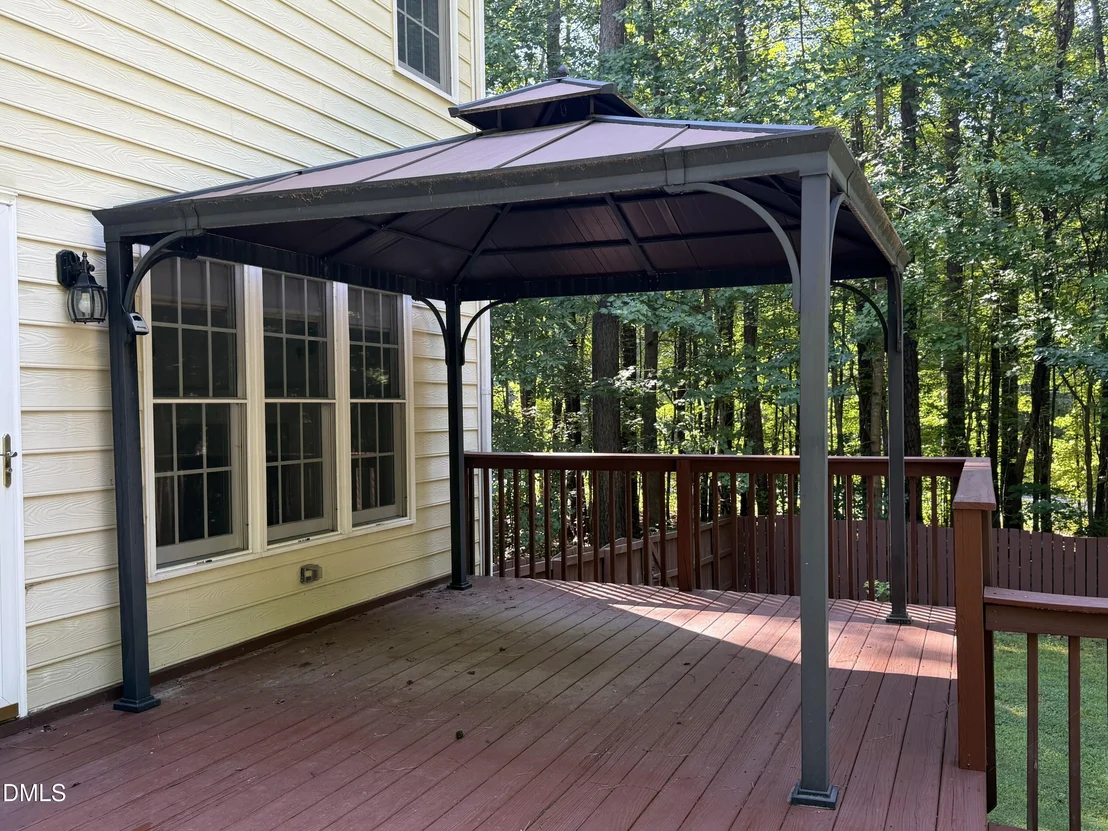 Photo of 7301 Lakefall Drive
