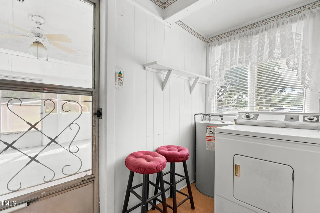 Photo of 207 Wendell Road