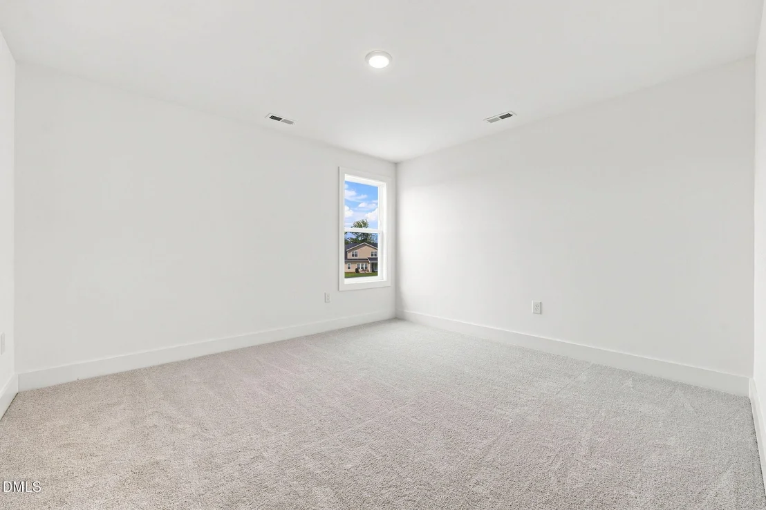 Photo of 155 Grinnell Loop