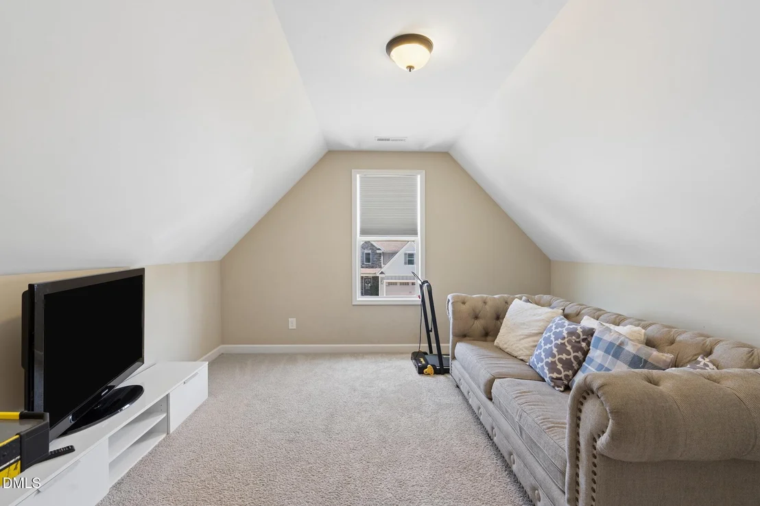 Photo of 83 Birdo Point Way