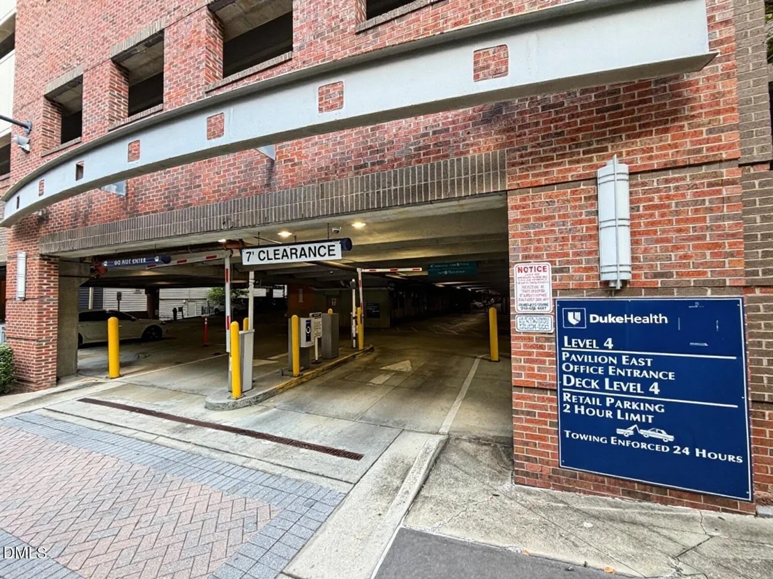 Photo of Unit 412 at 2608 Erwin Road