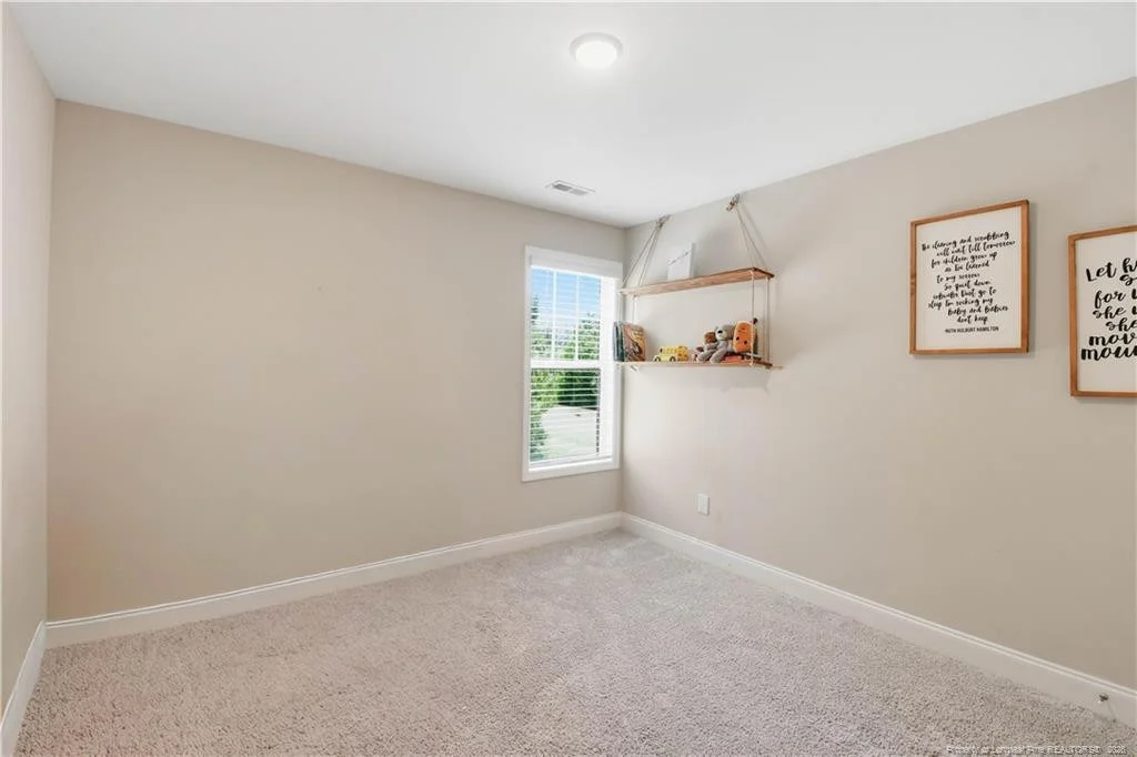 Photo of 378 Stonebriar Avenue