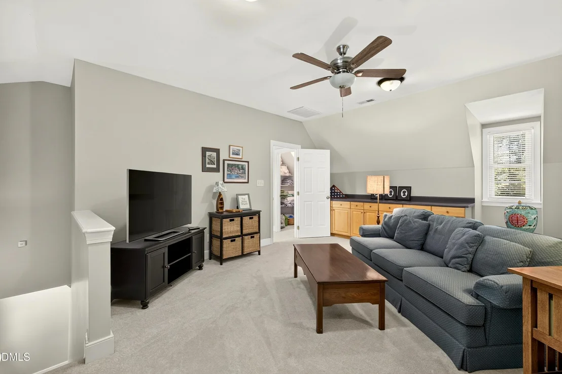 Photo of 306 Kettlebridge Drive