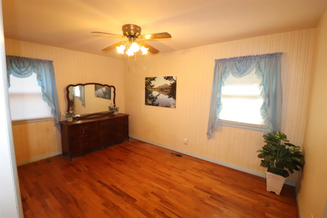 Photo of 8713 Chapel Hill Road