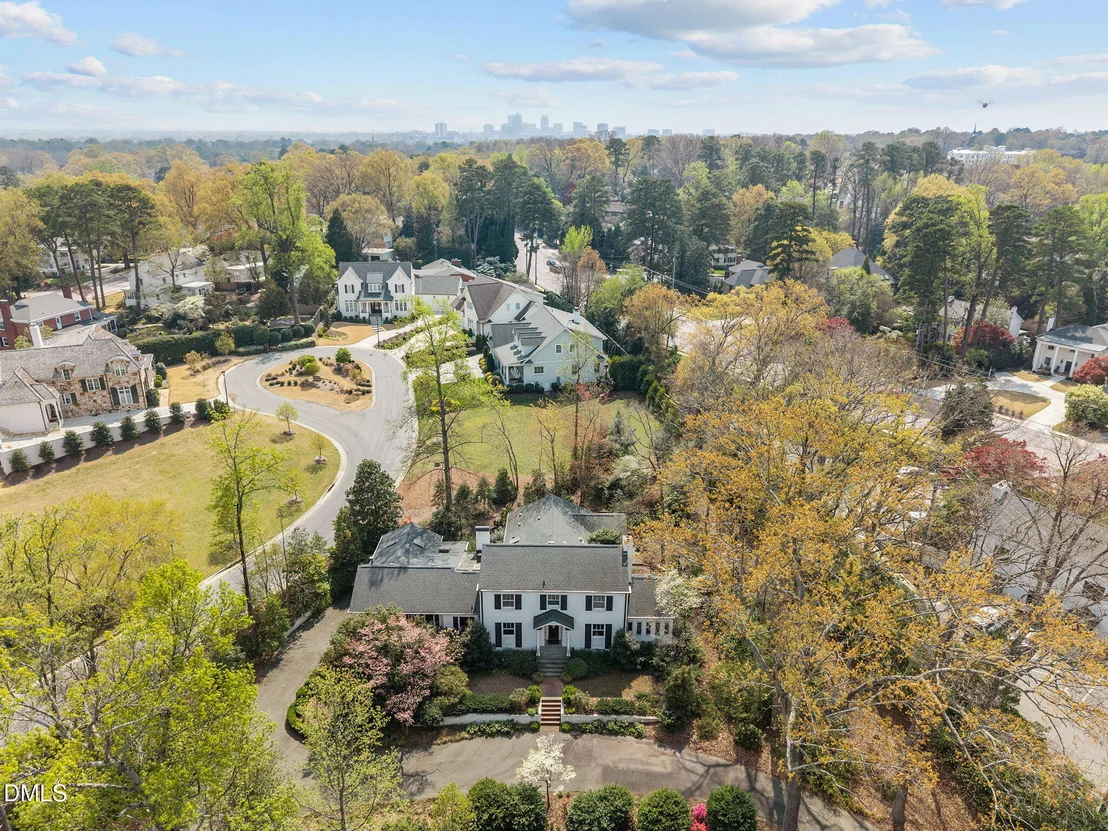 Photo of 2425 Argyle Drive