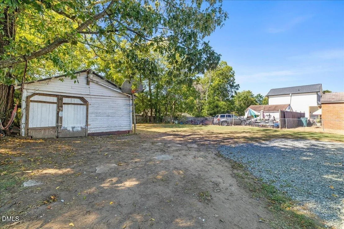 Photo of 911 Alma Street