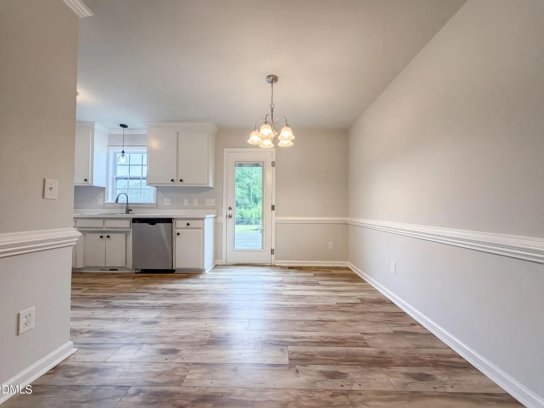 Photo of 7848 James Austin Road