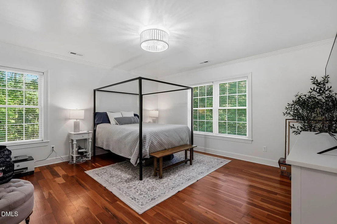 Photo of 415 River Bluff Drive N