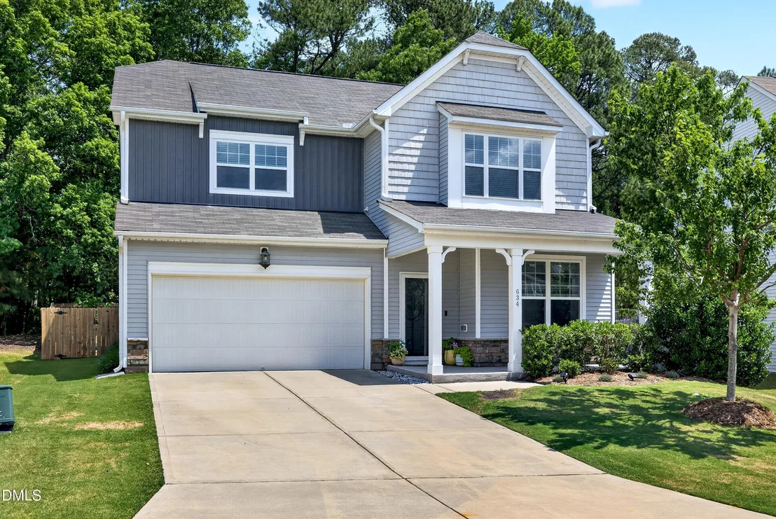 Photo of 634 Starry Sky Drive