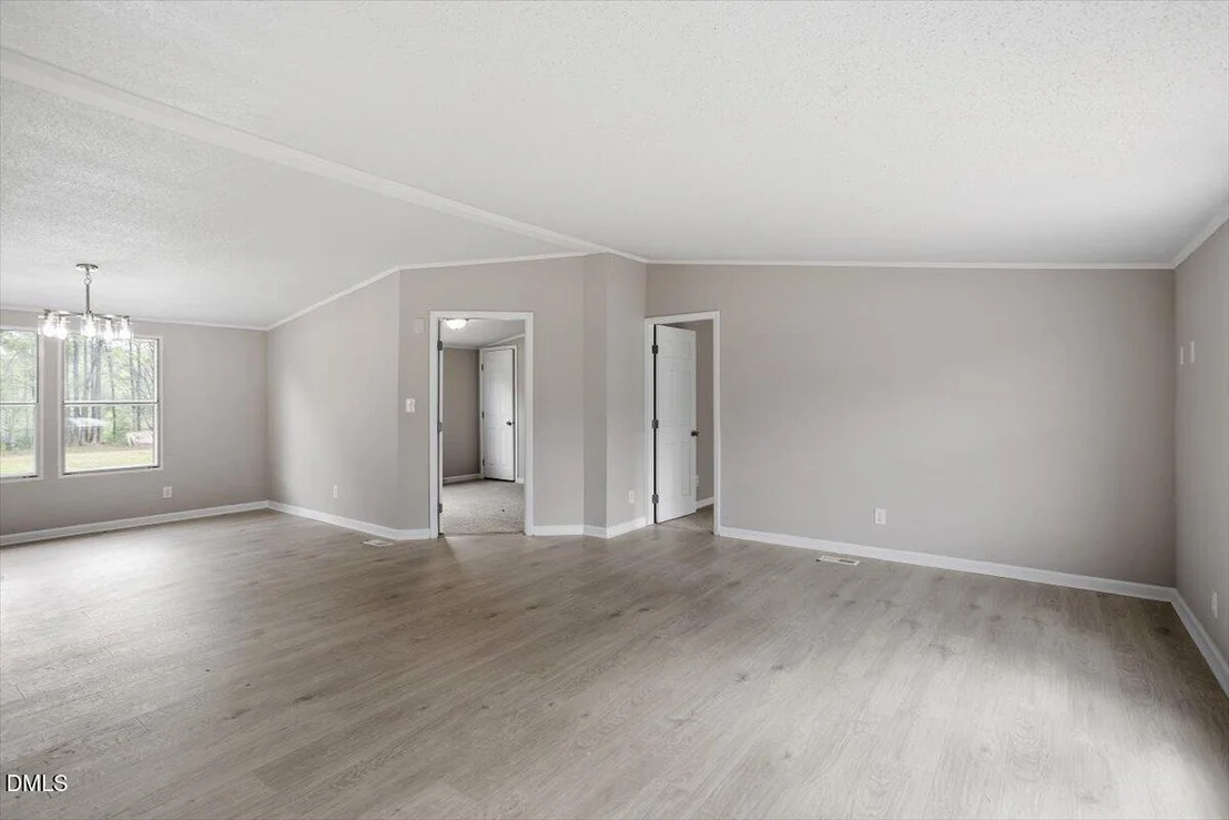 Photo of 493 Williams Road