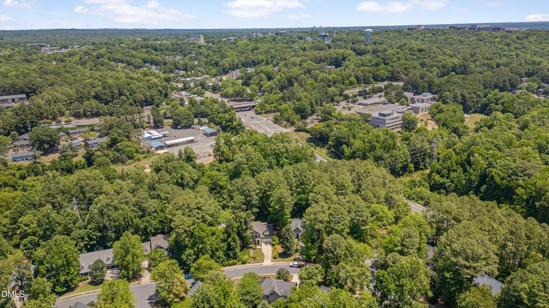 Photo of 504 Manor Rdg Drive